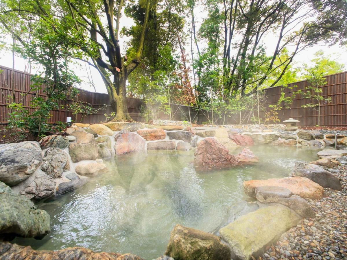 מלון Yamashiro Onsen Miyabi No Yado Kaga Hyakumangoku מראה חיצוני תמונה