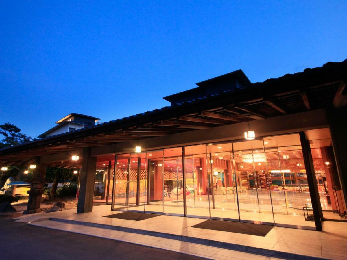 מלון Yamashiro Onsen Miyabi No Yado Kaga Hyakumangoku מראה חיצוני תמונה